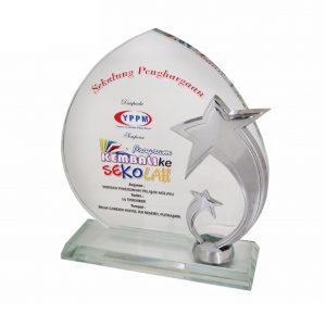 Crystal Plaques Crystal Plaque (Star) CR3054 Crystal Plaques Crystal Plaque (Star) CR3054