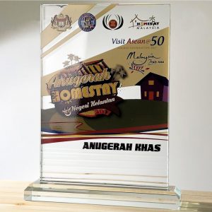 Crystal Plaques Crystal Plaque CR3093