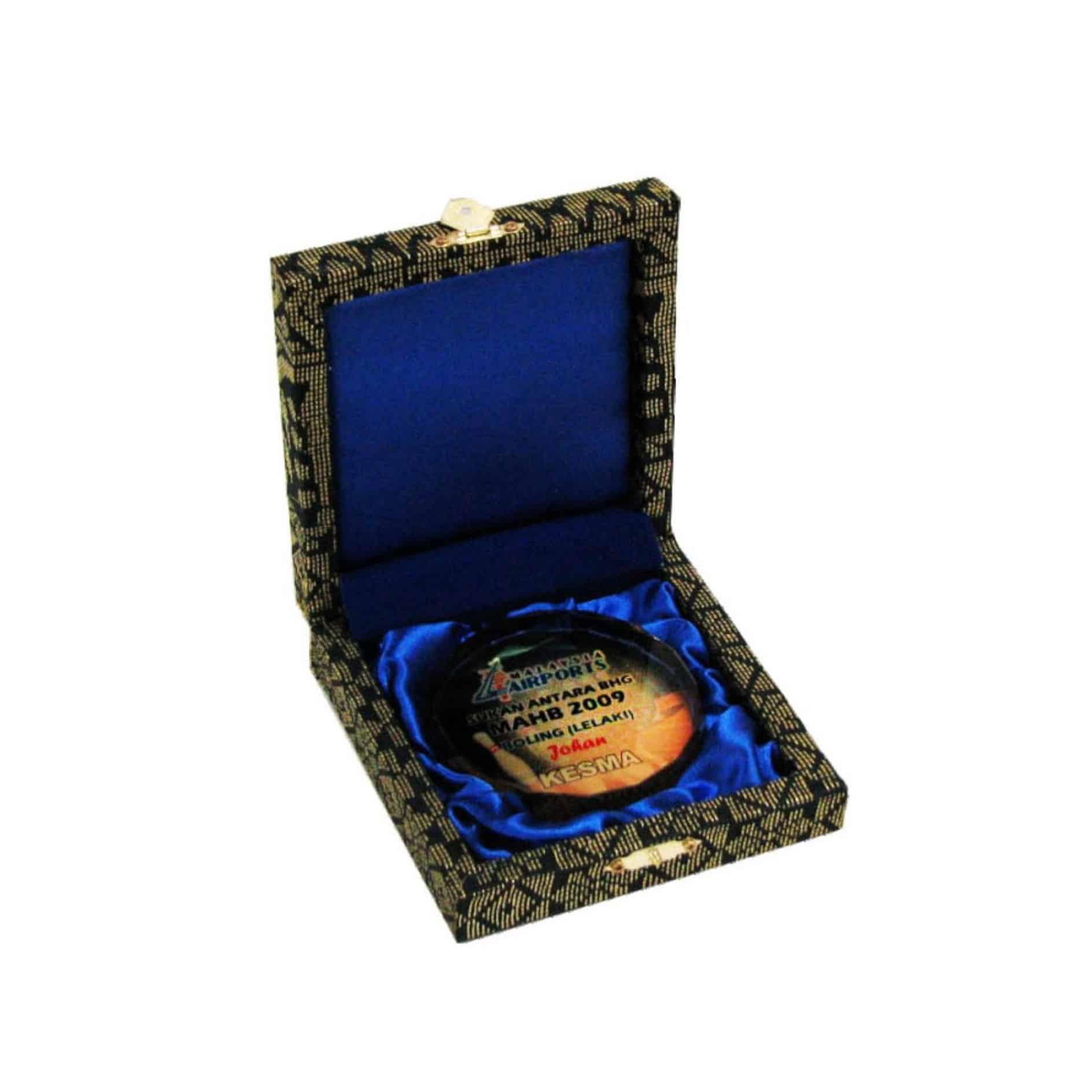 Crystal Medals Songket Box Crystal Medal CR8117 Crystal Medals Songket Box Crystal Medal CR8117