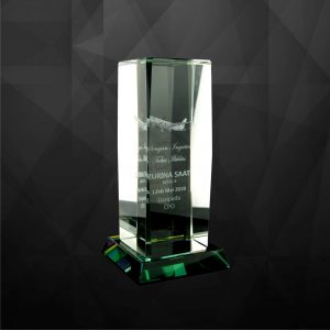 Crystal Trophy Cuboid Crystal Trophy CR9066 Crystal Trophy Cuboid Crystal Trophy CR9066
