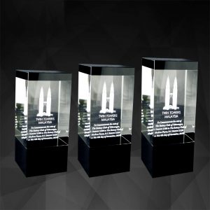 Crystal Plaques Cuboid Crystal Award CR9080
