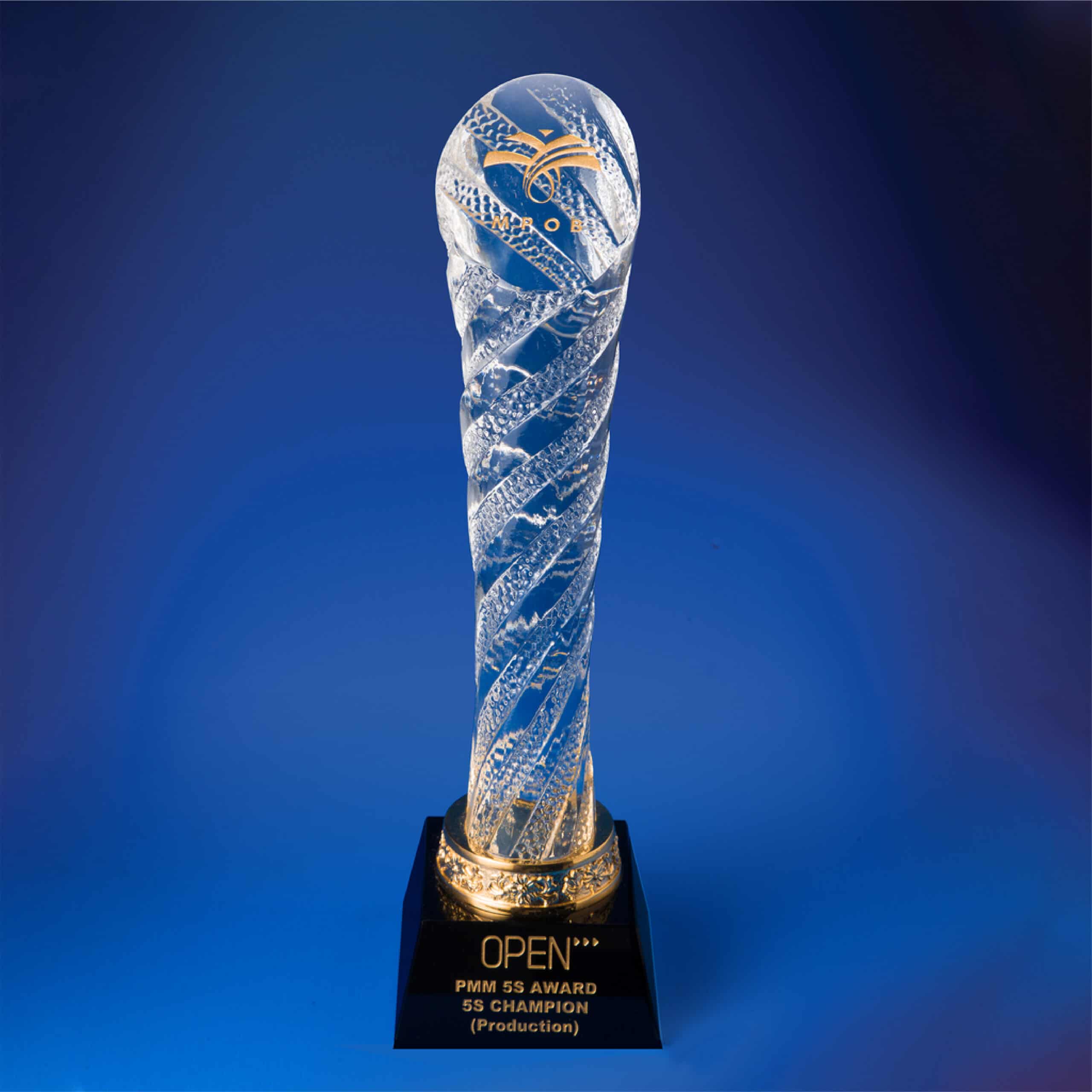 Crystal Trophy Crystal Trophy CR0087 Crystal Trophy Crystal Trophy CR0087