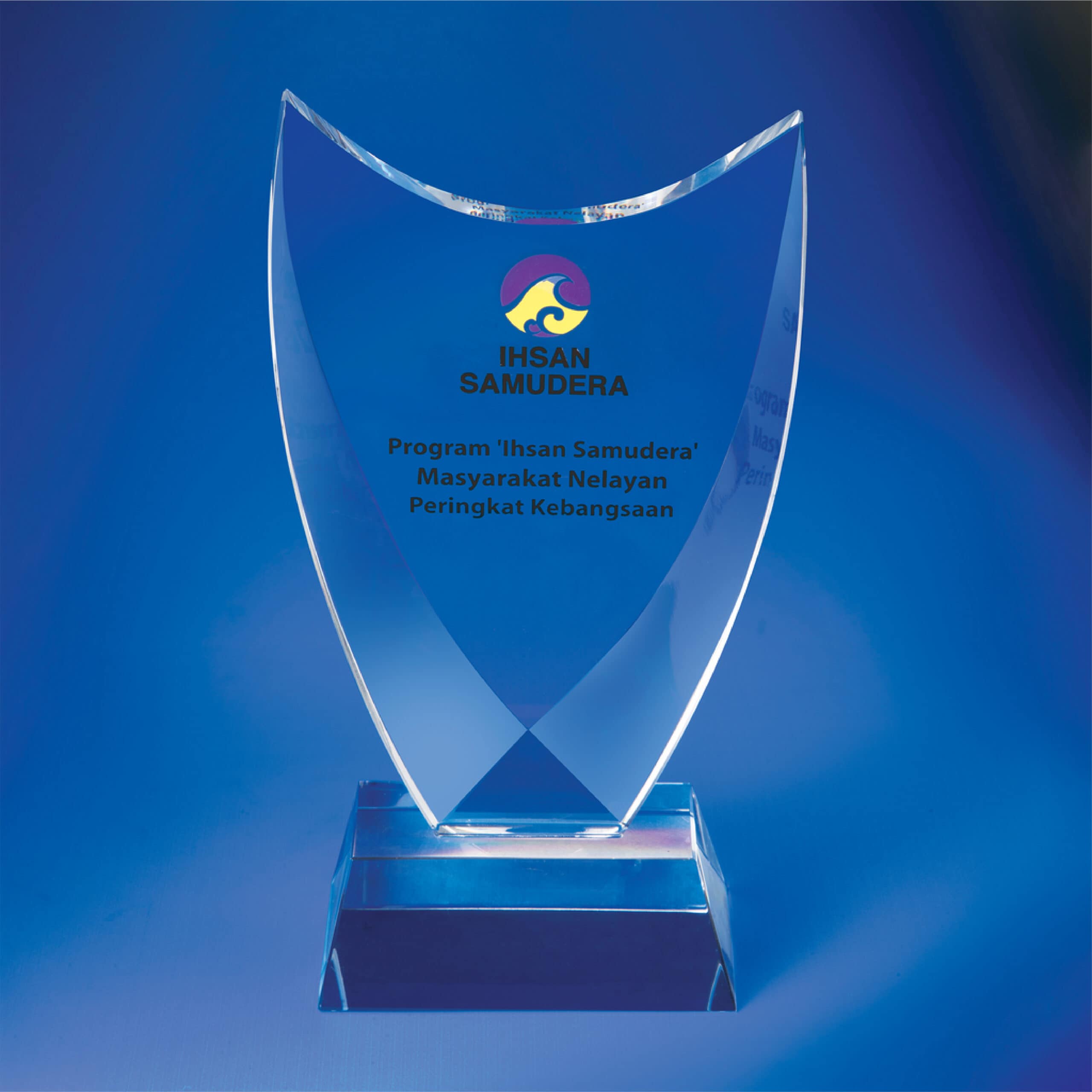 Crystal Plaques Crystal Plaque CR0090 Crystal Plaques Crystal Plaque CR0090