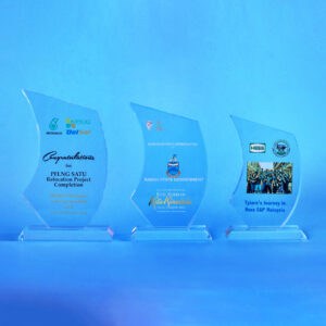 Crystal Plaques Crystal Plaque CR0177